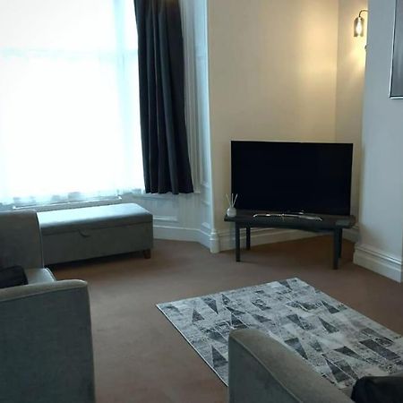 Stylish Apartment In City Centre With Parking Preston  Exteriér fotografie