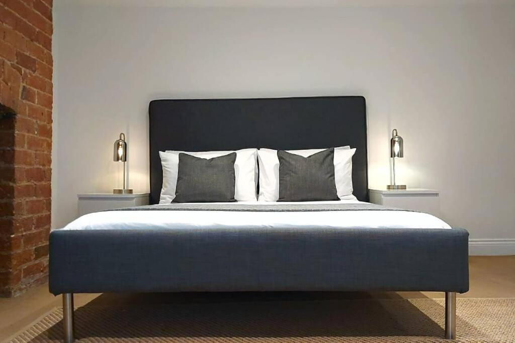 Stylish Apartment In City Centre With Parking Preston  Exteriér fotografie